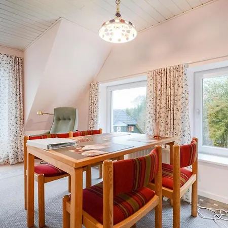 Appartement Amazing In W/ Wifi&2 Bedrooms Egtved